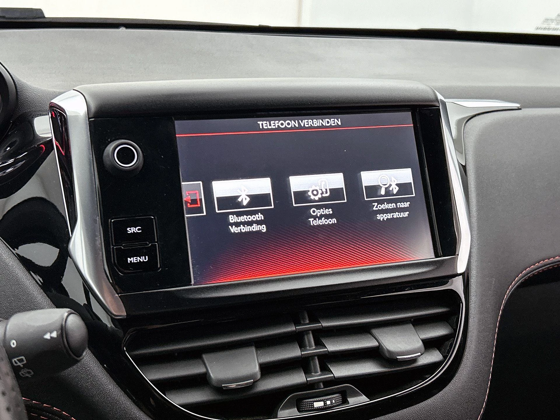 Peugeot 208 1.6 e-THP GTi