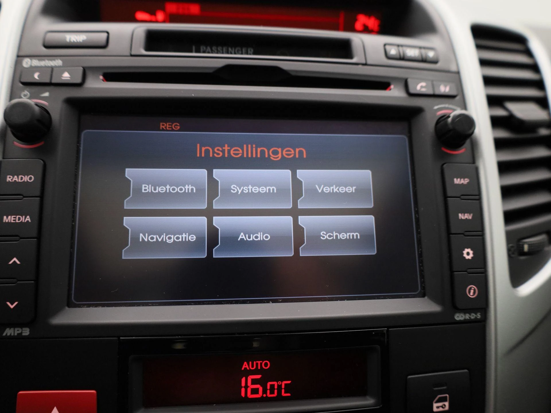 Kia-Venga-image-22