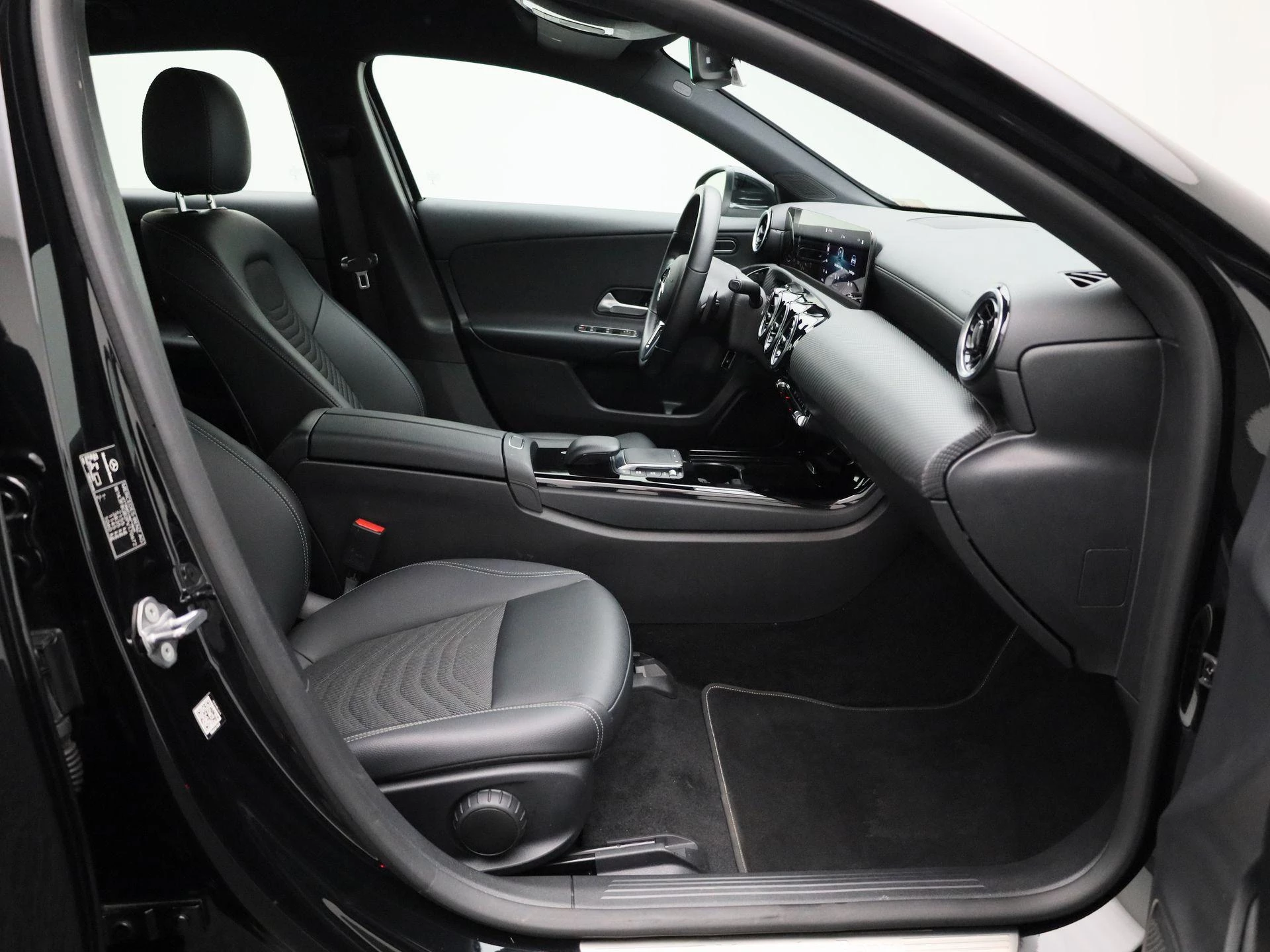 Mercedes-Benz A-Klasse 250 e Business Line