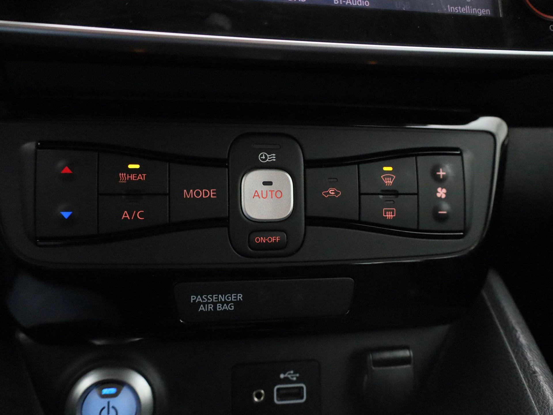 Nissan-Leaf-image-18