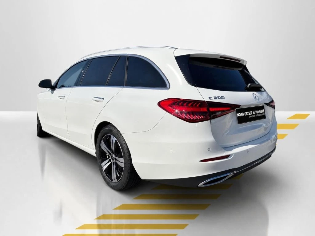Mercedes-Benz-C-Klasse 200-image-12
