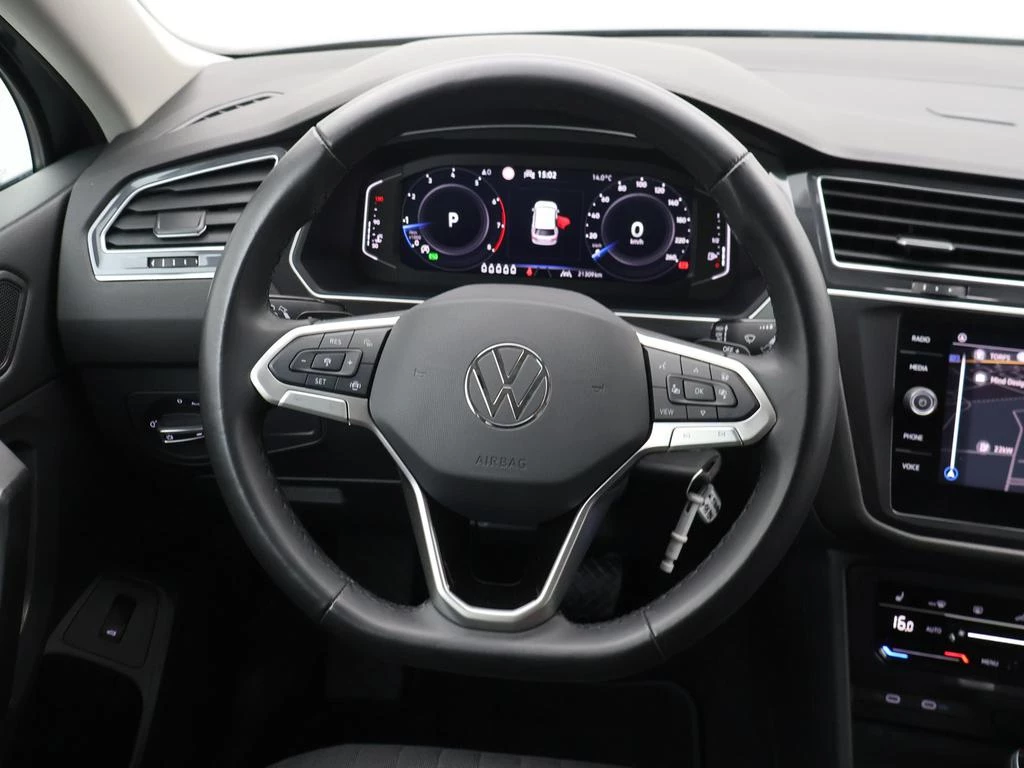 Volkswagen Tiguan Allspace Tiguan Allspace (7p) 1.5TSI Life 150PK *AUTOMAAT*7-ZIT*APP CONNECT*ZETELVERWARMING*BLTH*ADAPTIVE CRUISE*DIGITAL DASHBOARD*...