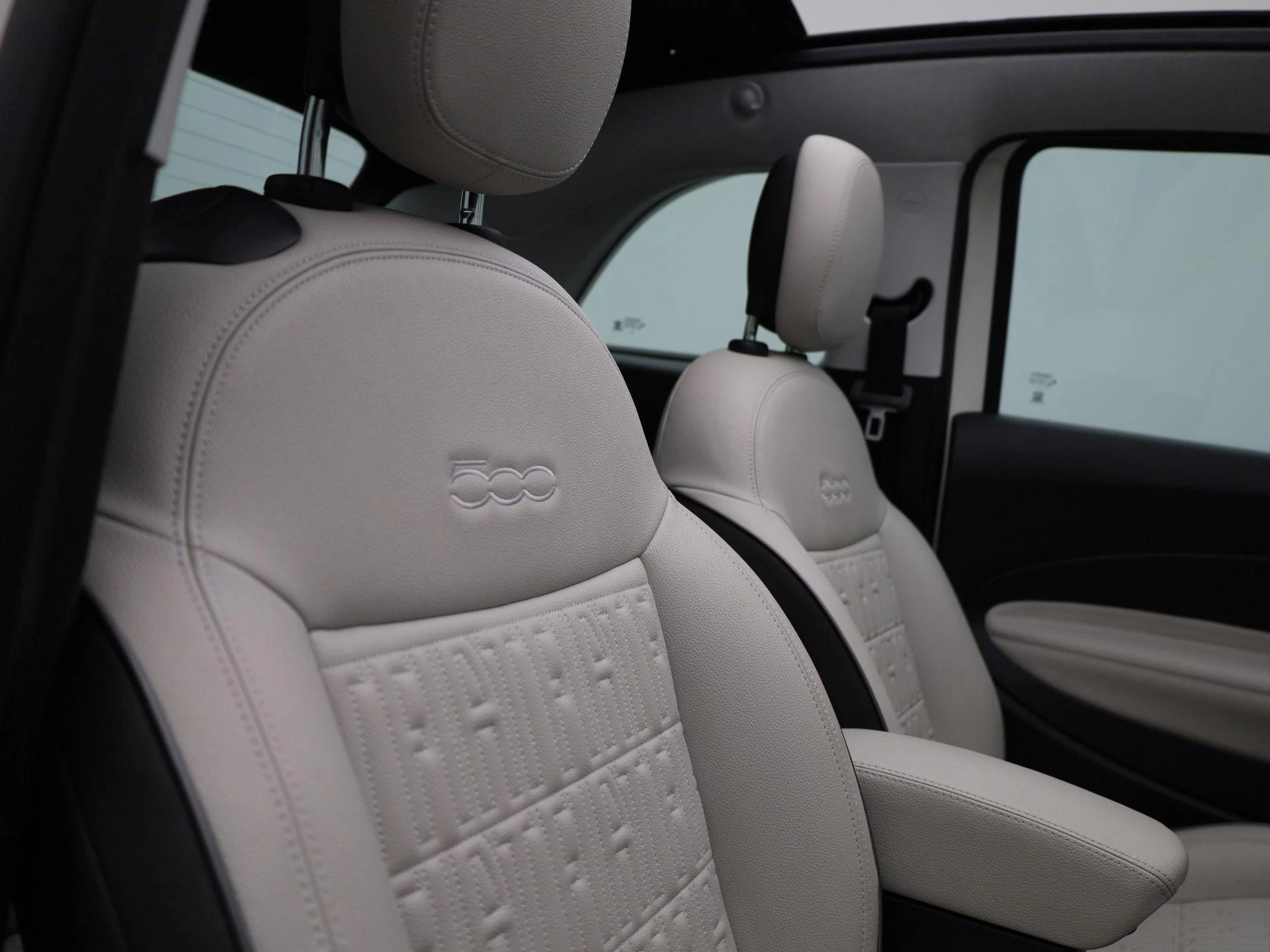 Fiat 500C 500e 42 kWh La Prima