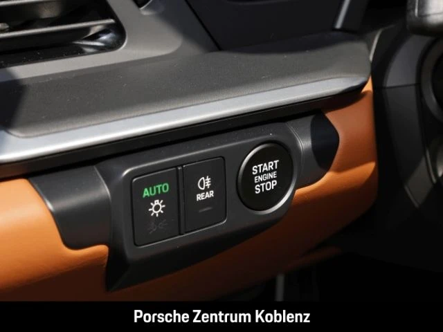 Porsche-911-image-24