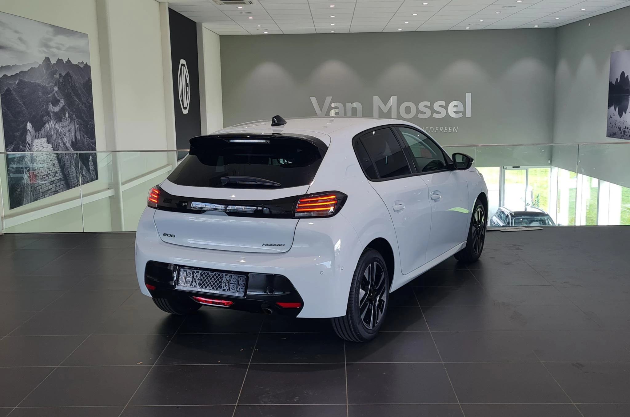 Peugeot 208 1.2 Hybrid 110 e-DCS6 Allure