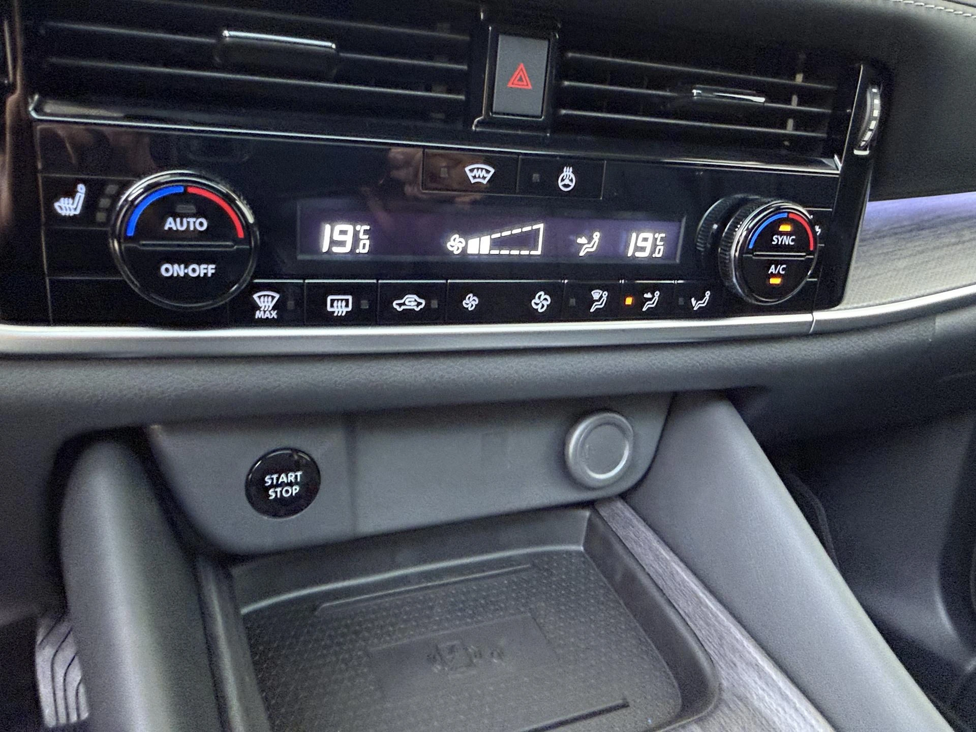 Nissan-QASHQAI-image-18