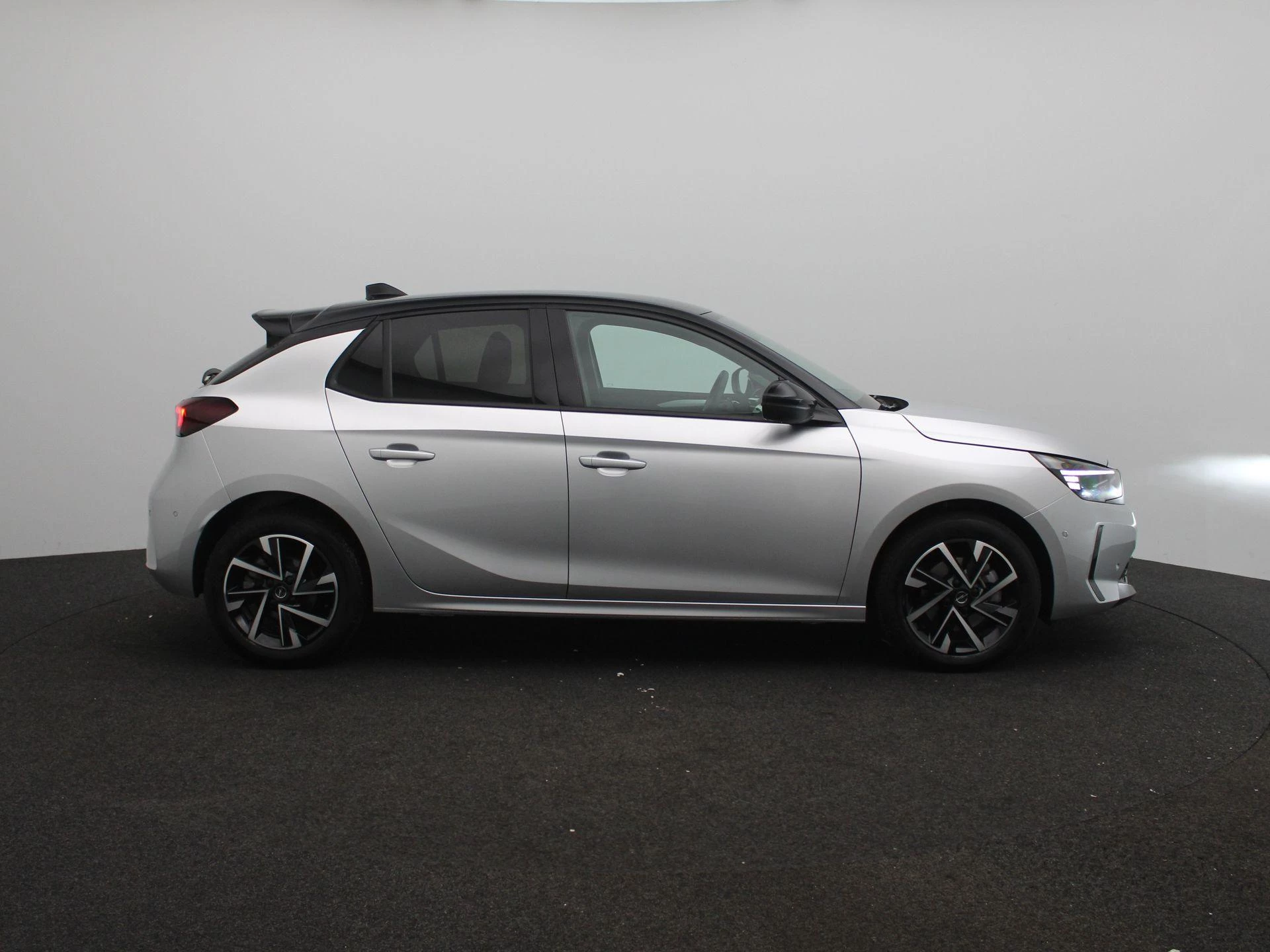 Opel-Corsa-image-5