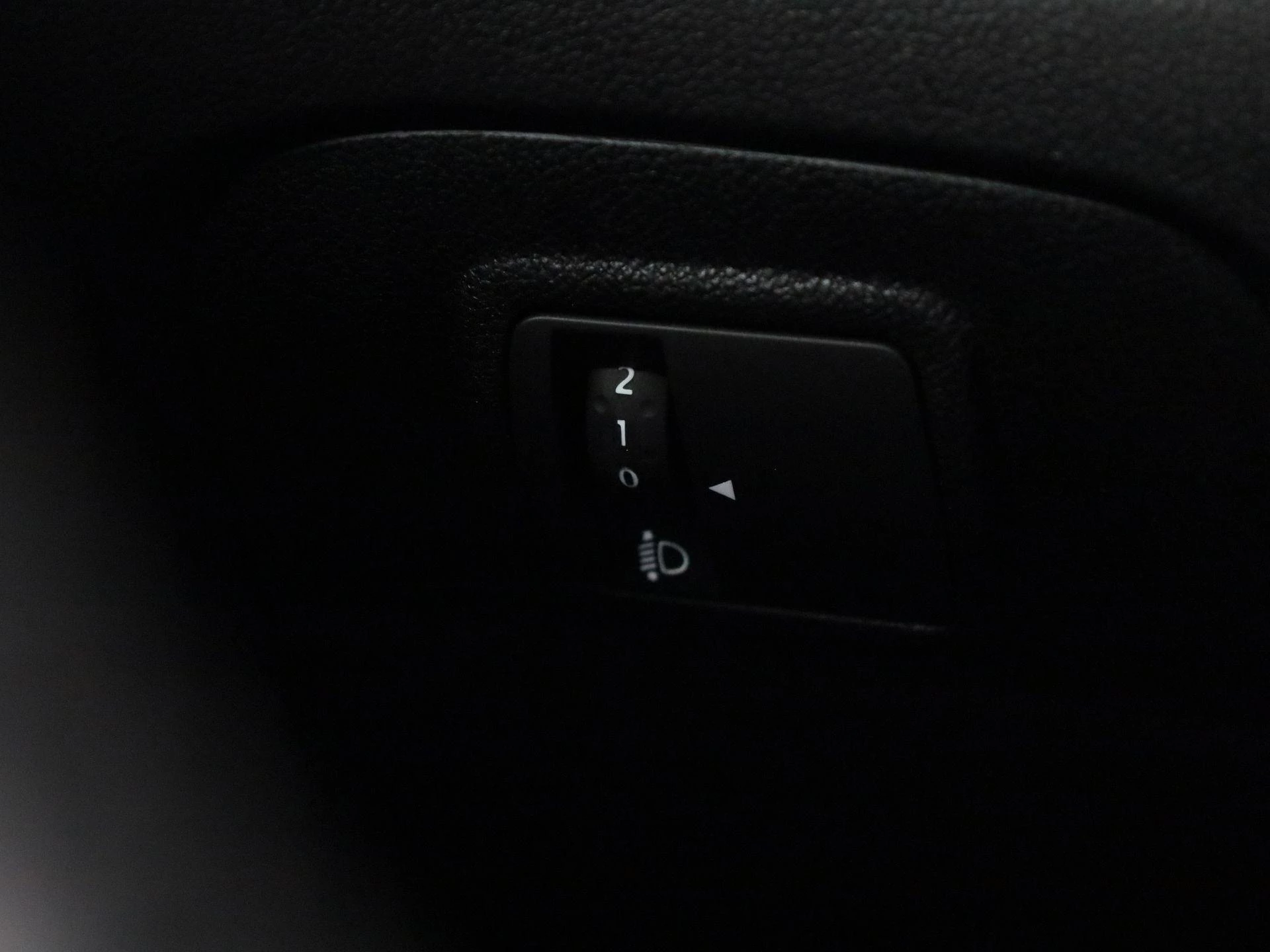 Renault-Grand Scénic-image-24