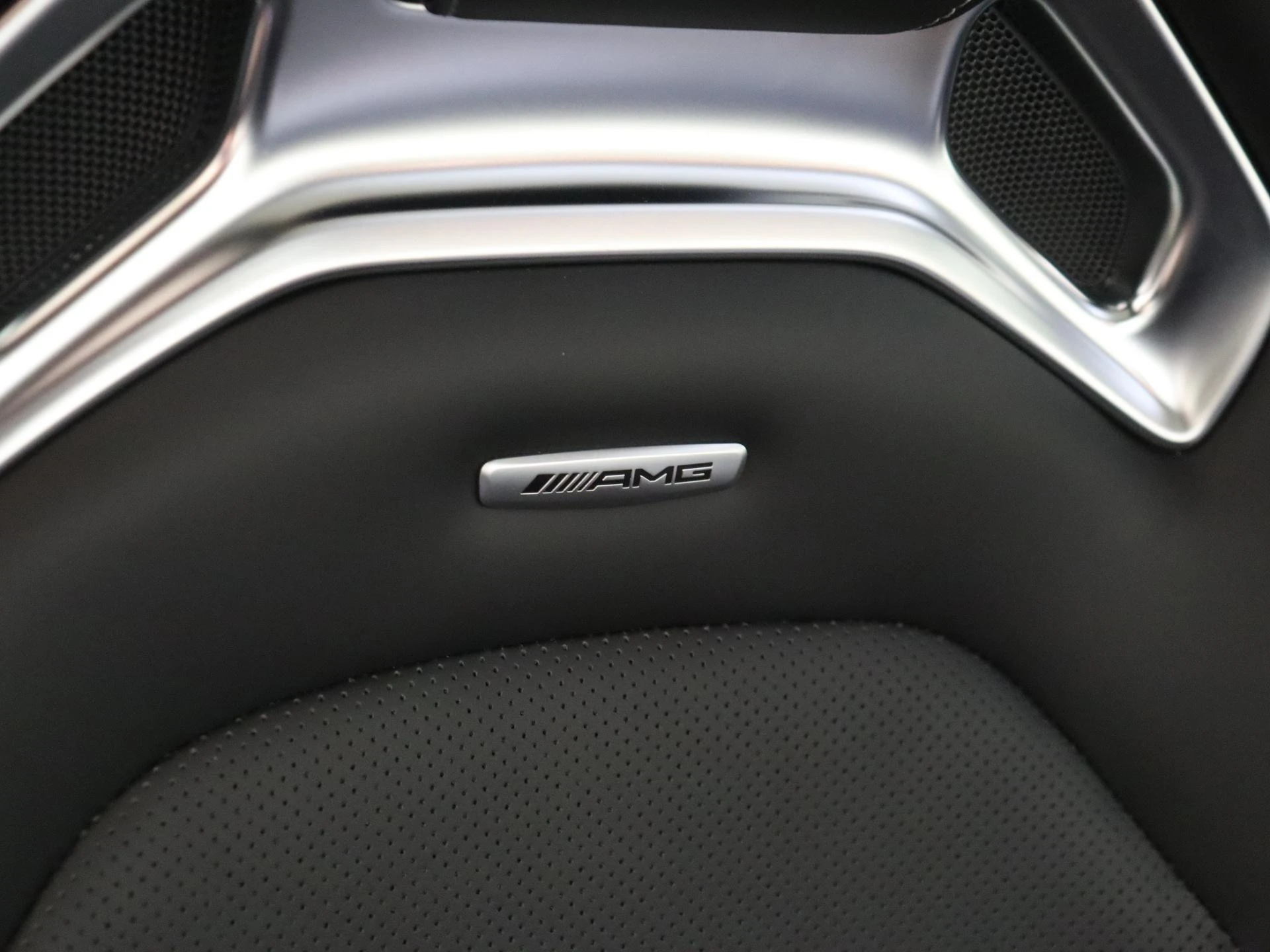 Mercedes-AMG-GT-image-16