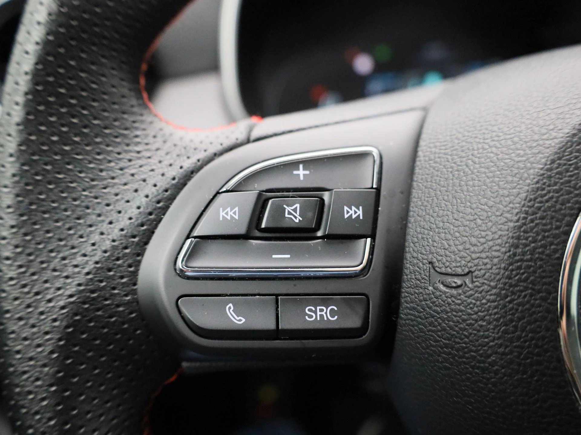 MG-ZS EV-image-18