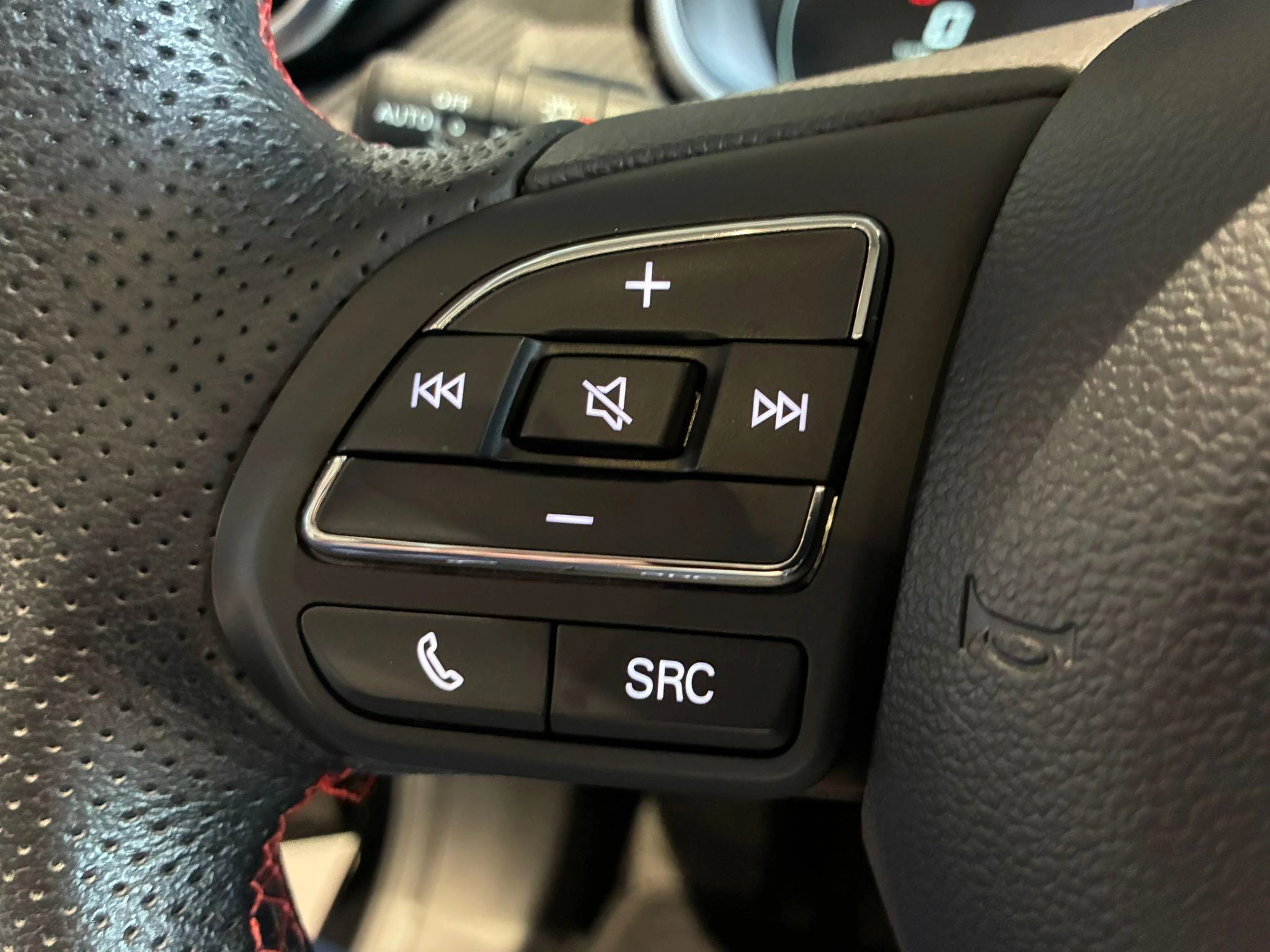 MG-ZS EV-image-18