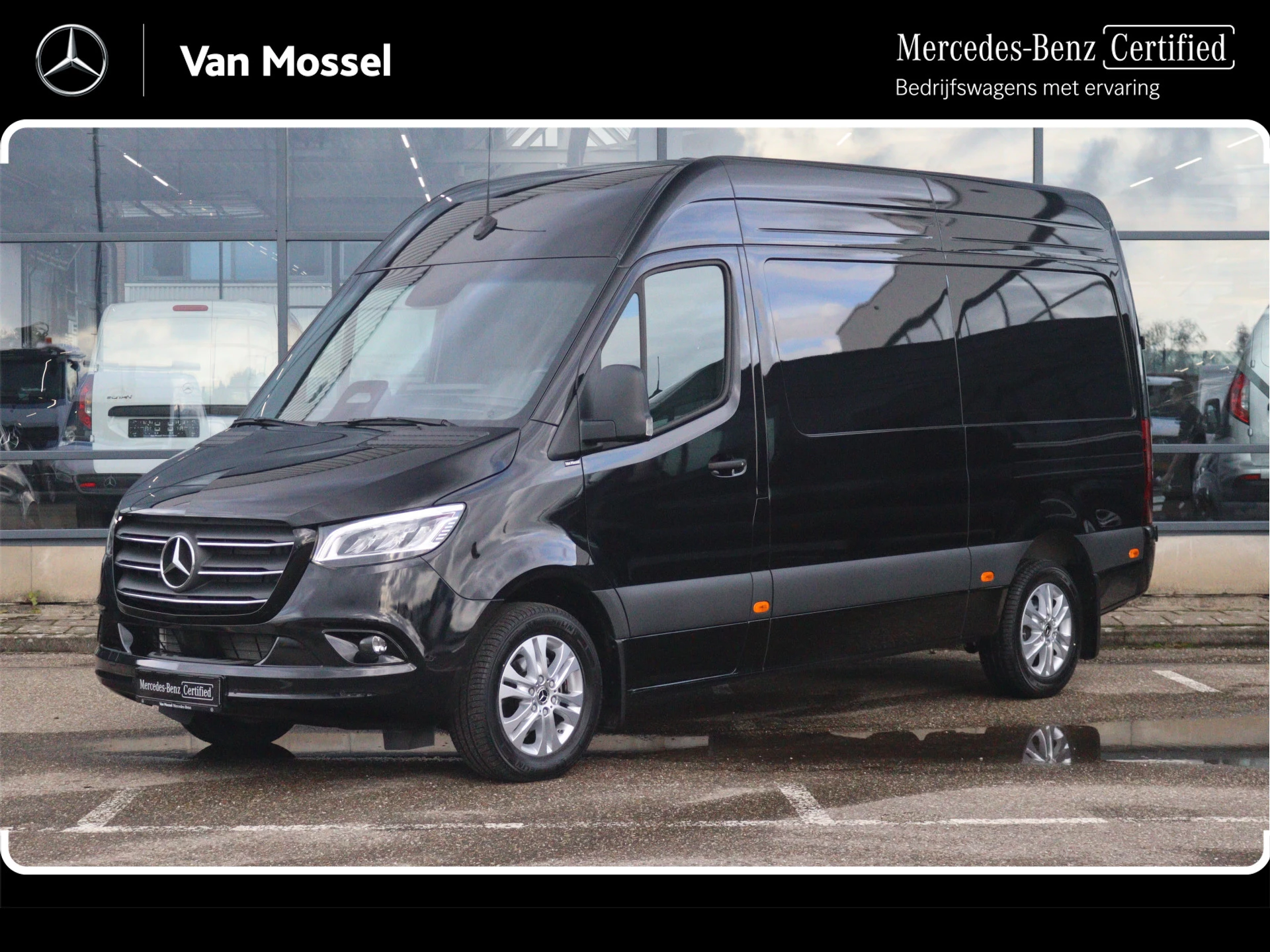 Mercedes-Benz-Sprinter-image-0