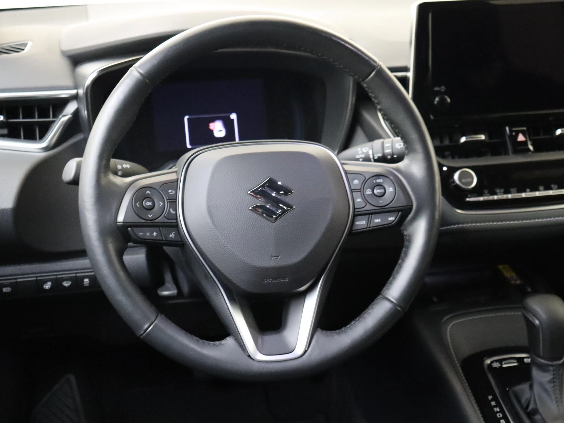 Suzuki-Swace-image-9