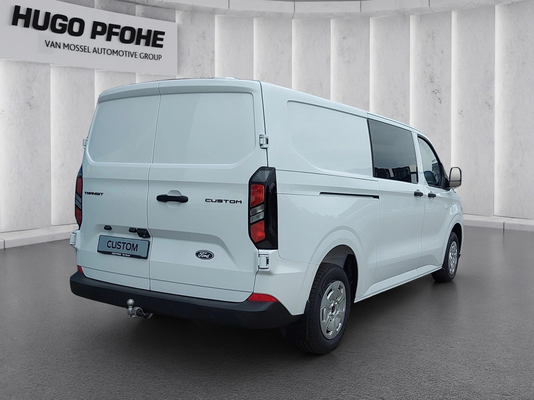 Ford-Transit Custom-image-4