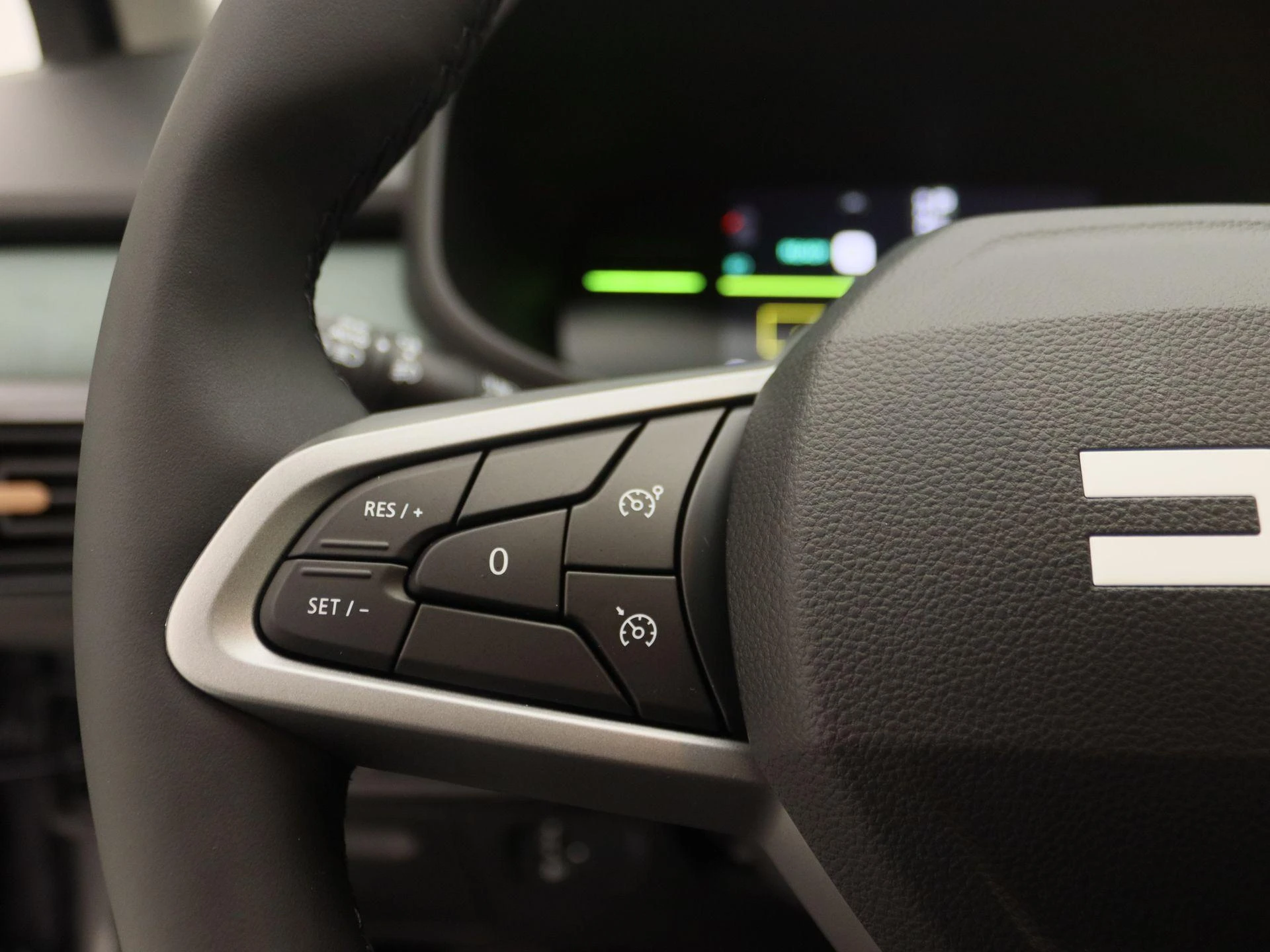 Dacia-Sandero Stepway-image-18