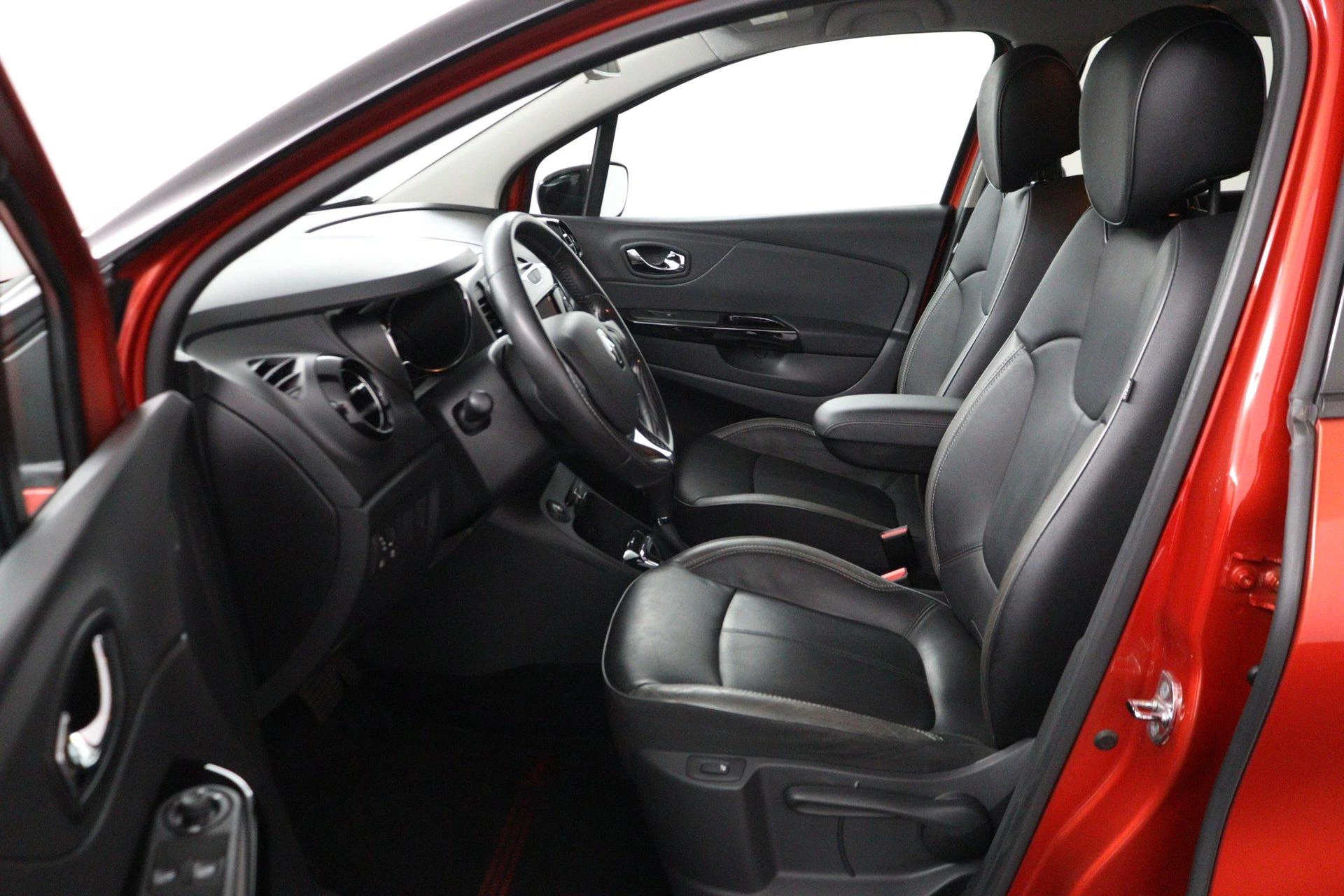 Renault-Captur-image-13