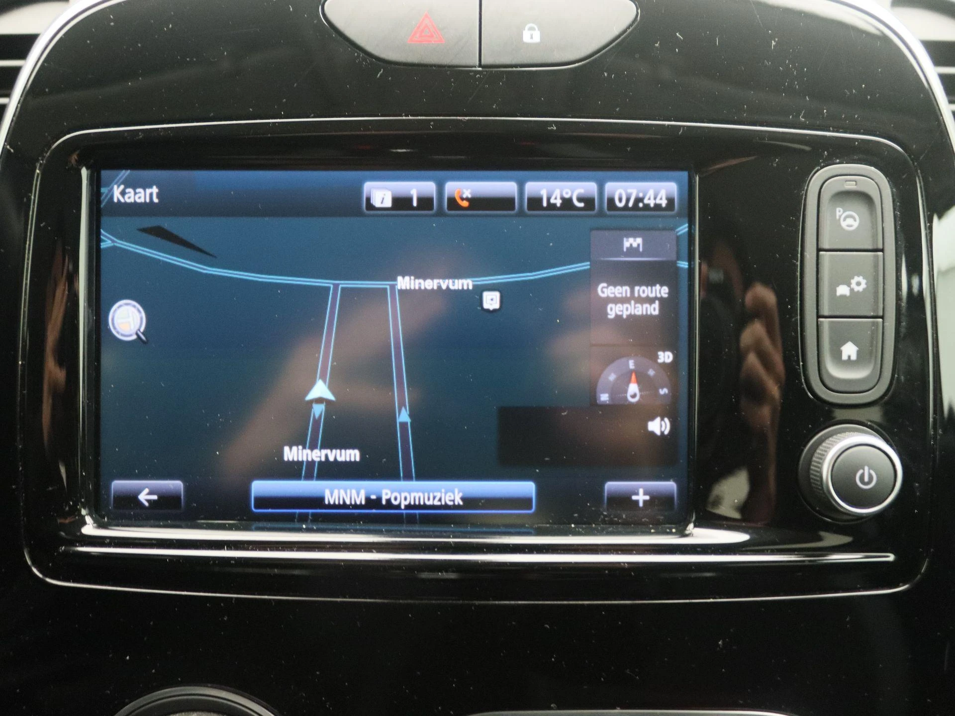 Renault-Captur-image-8