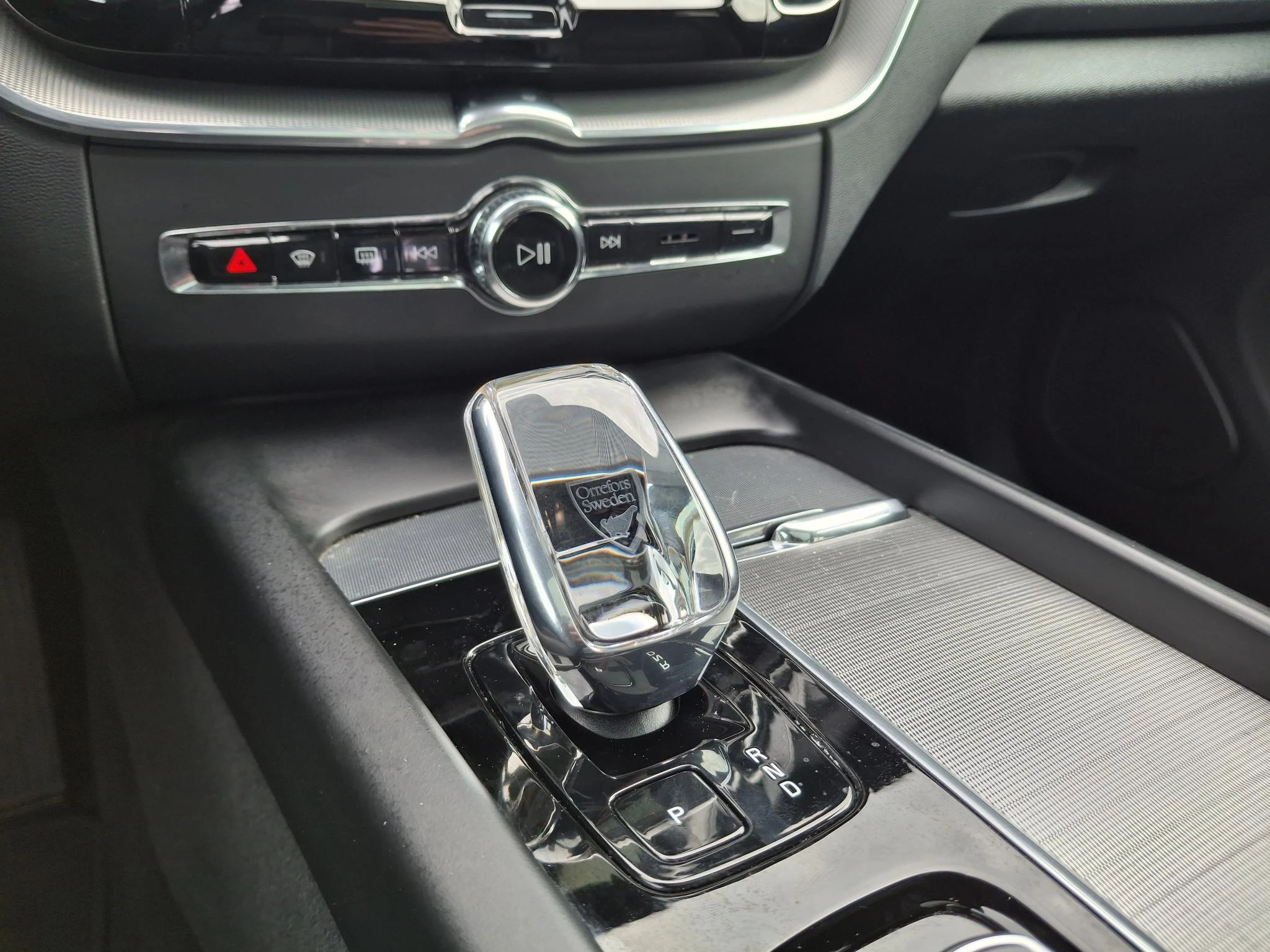 Volvo XC60 T8 Plug-in hybrid AWD Ultimate Dark