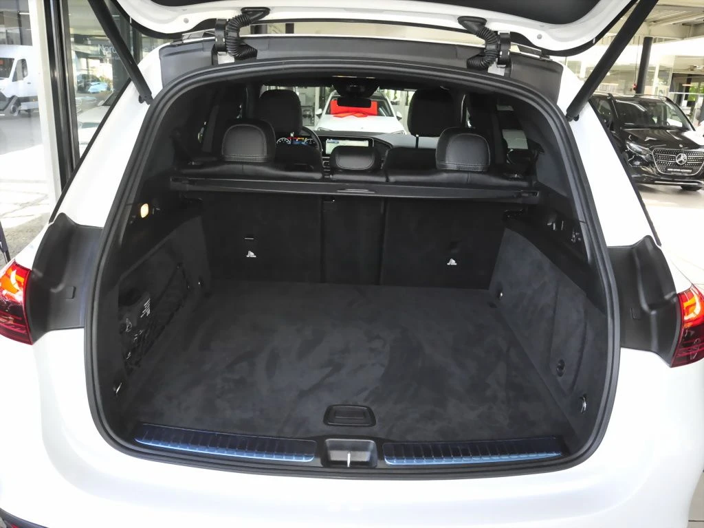 Mercedes-Benz-GLE 450 d-image-16