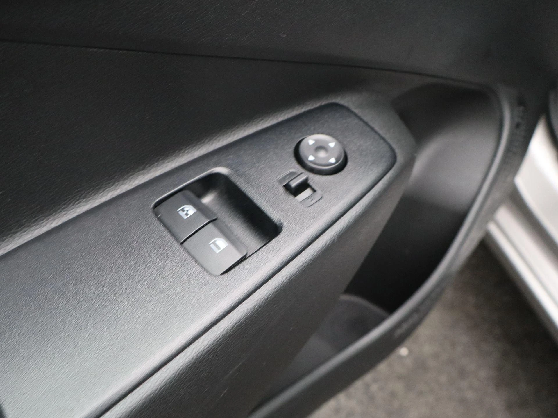 Hyundai-i10-image-23
