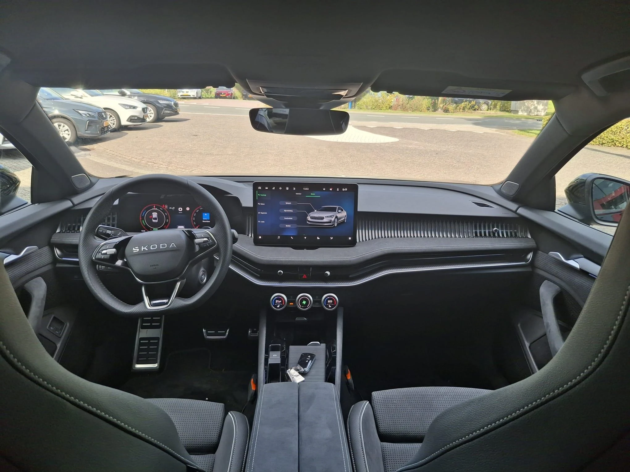 Škoda-Superb-image-21