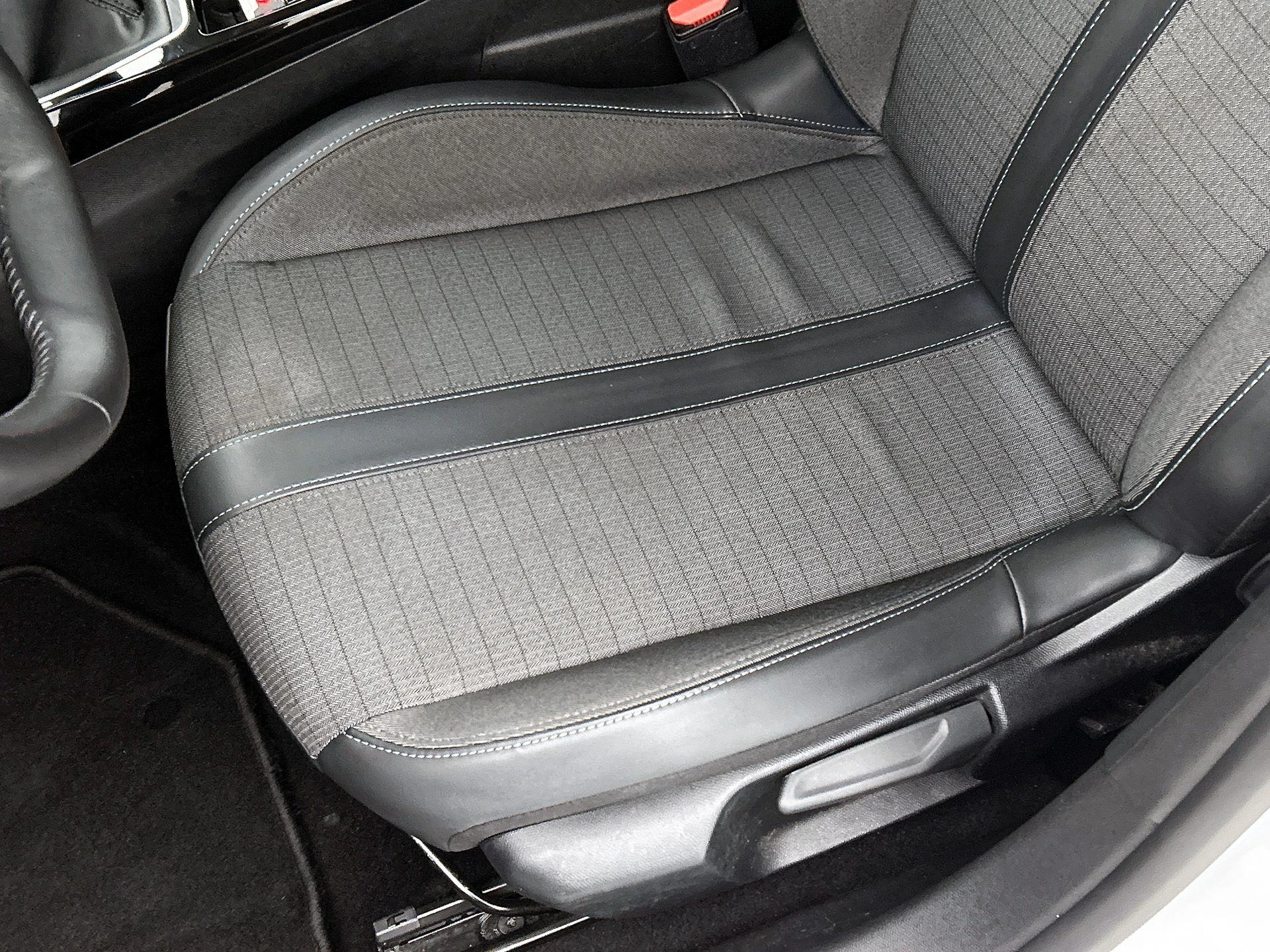 Peugeot-208-image-15