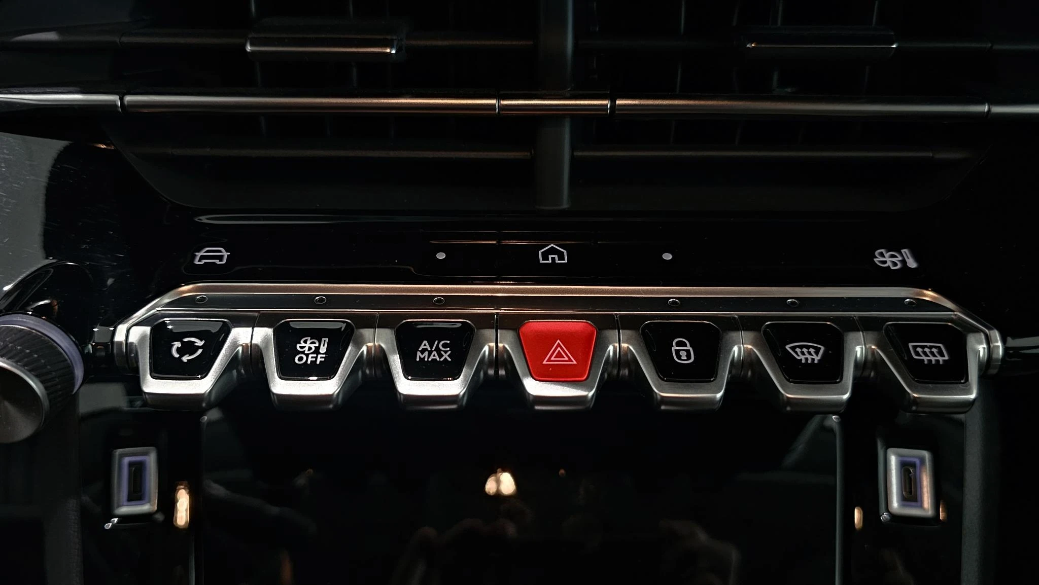 Peugeot-208-image-17