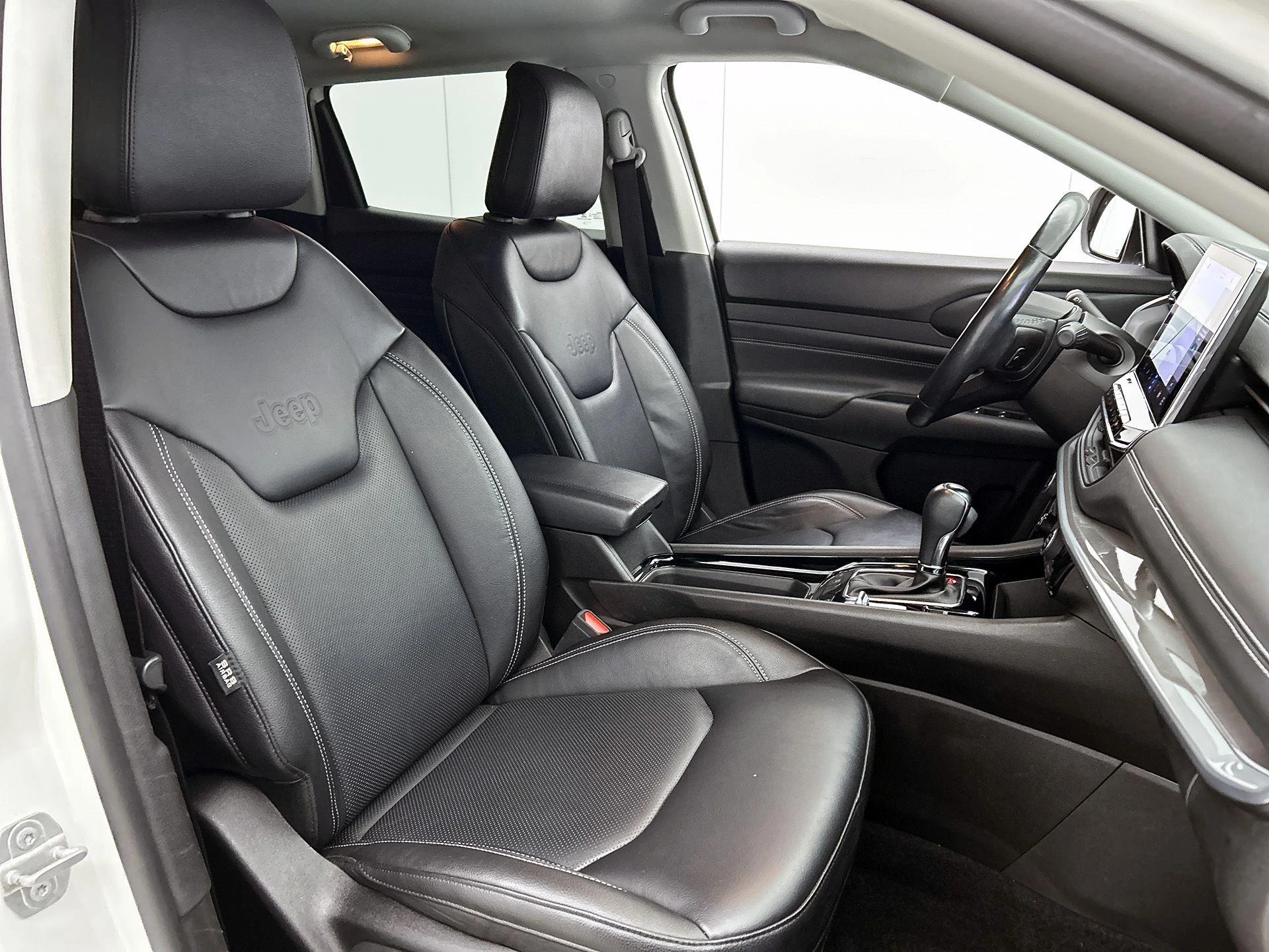 Jeep-Compass-image-41