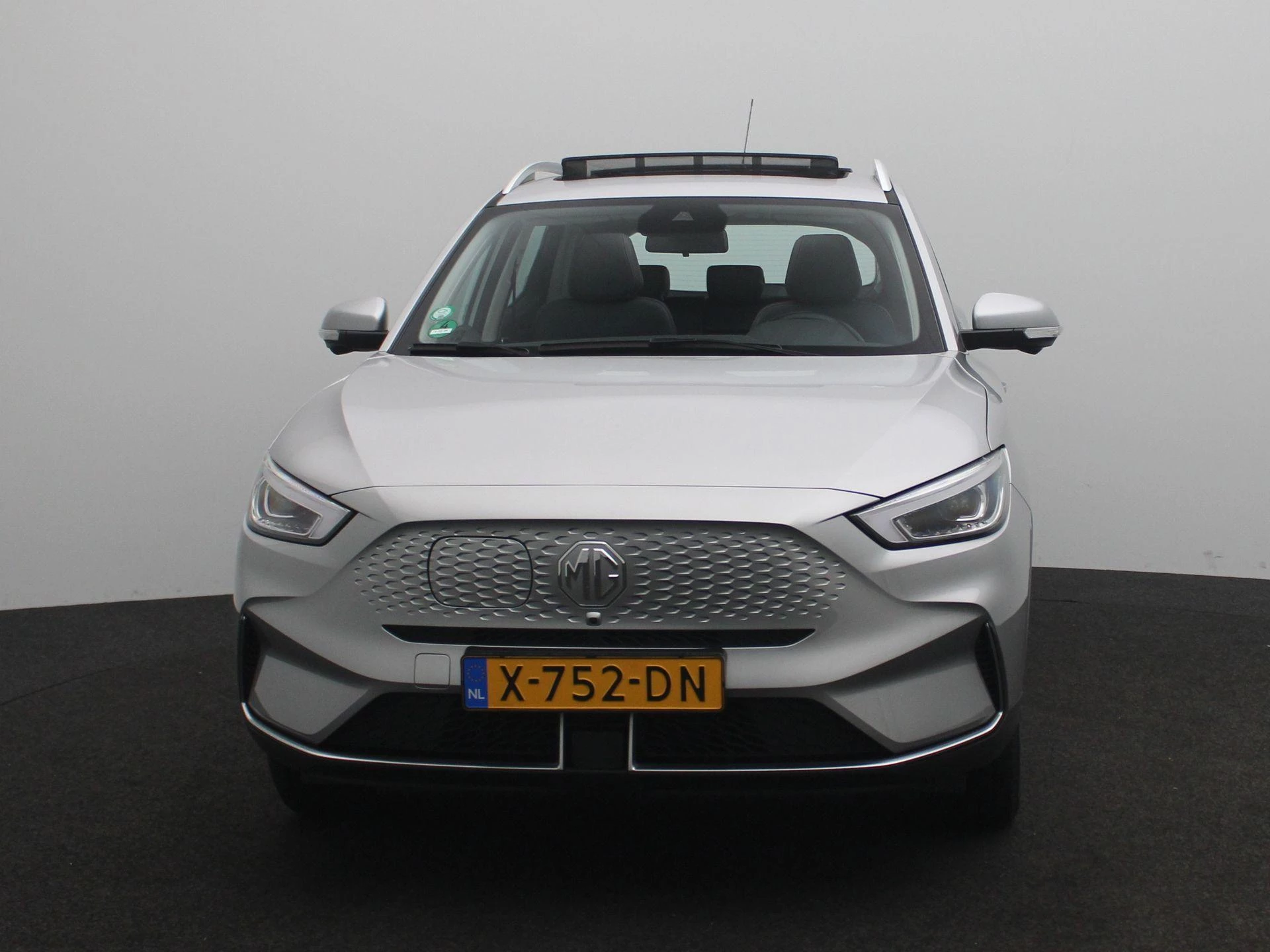 MG ZS EV