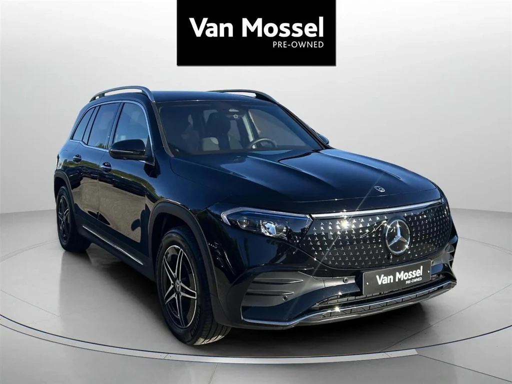 Mercedes-Benz-EQB-image-2