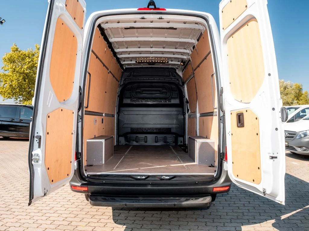Mercedes-Benz-Sprinter 317-image-15