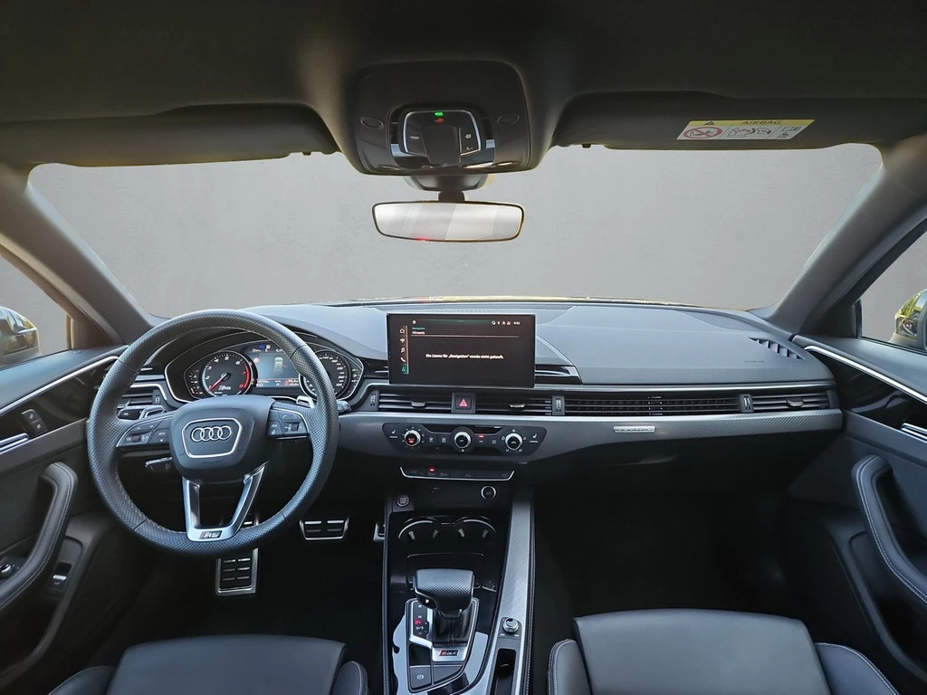 Audi-RS4-image-7