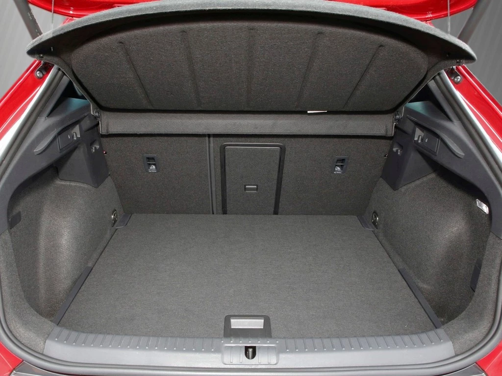 CUPRA Formentor VZ 2.0 TSI DSG 19" Kamera Memory