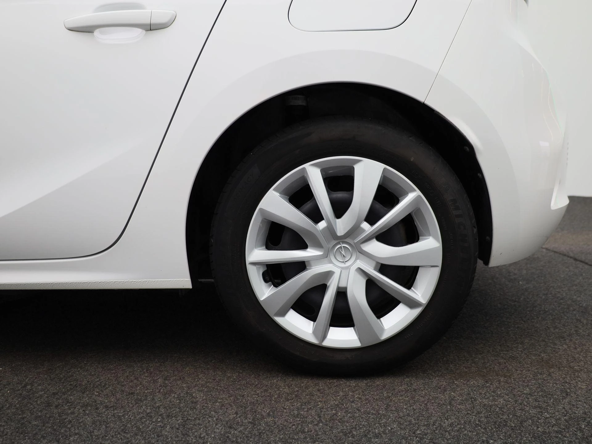 Opel-Corsa-e-image-12