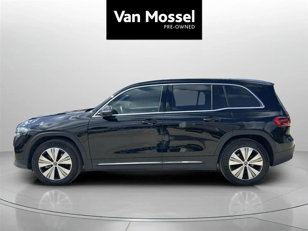 Mercedes-Benz-EQB-image-7