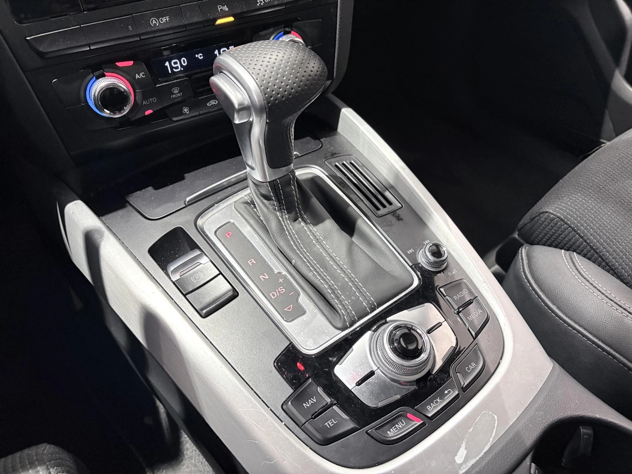 Audi-Q5-image-24