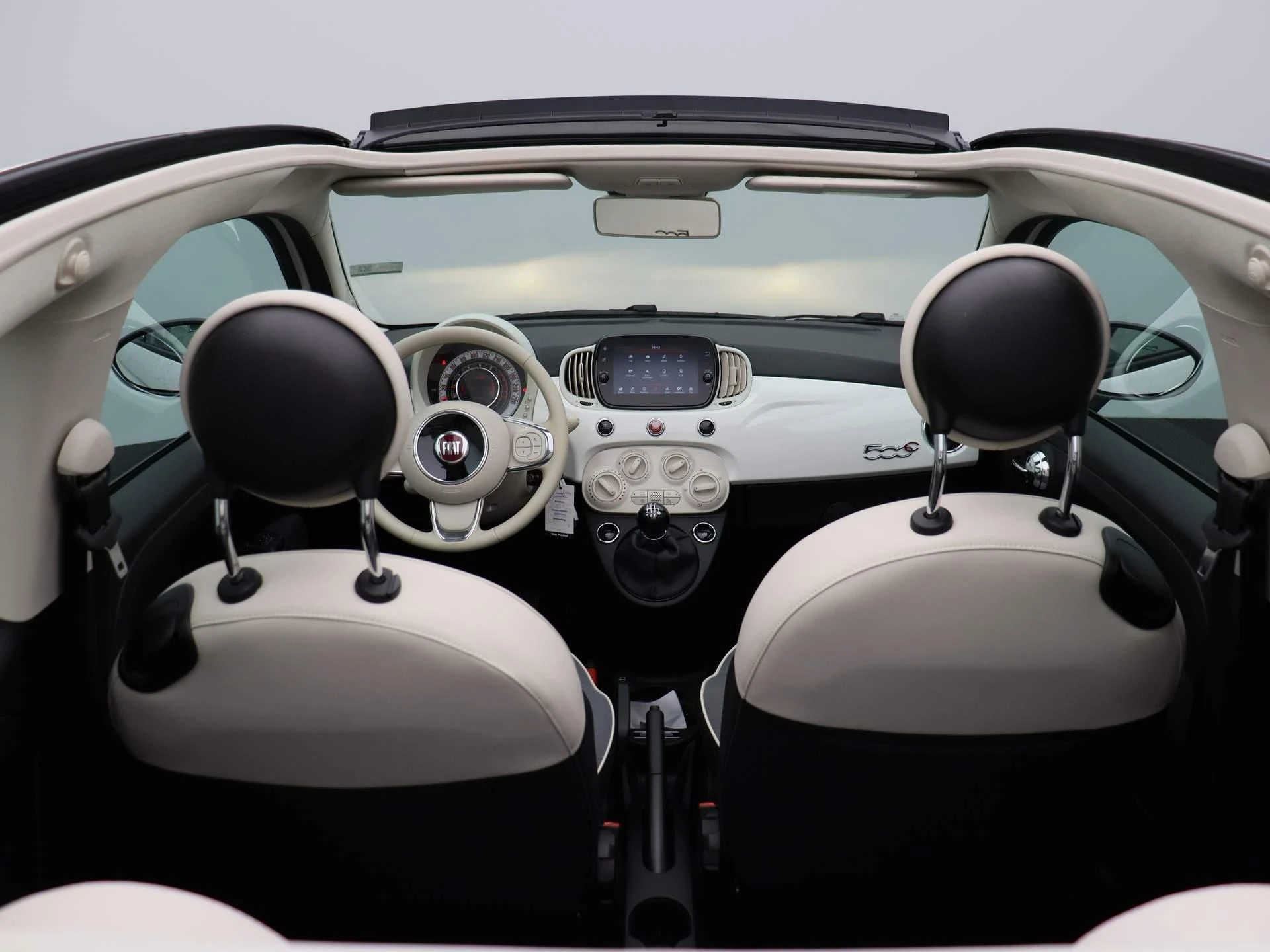 Fiat-500C-image-11