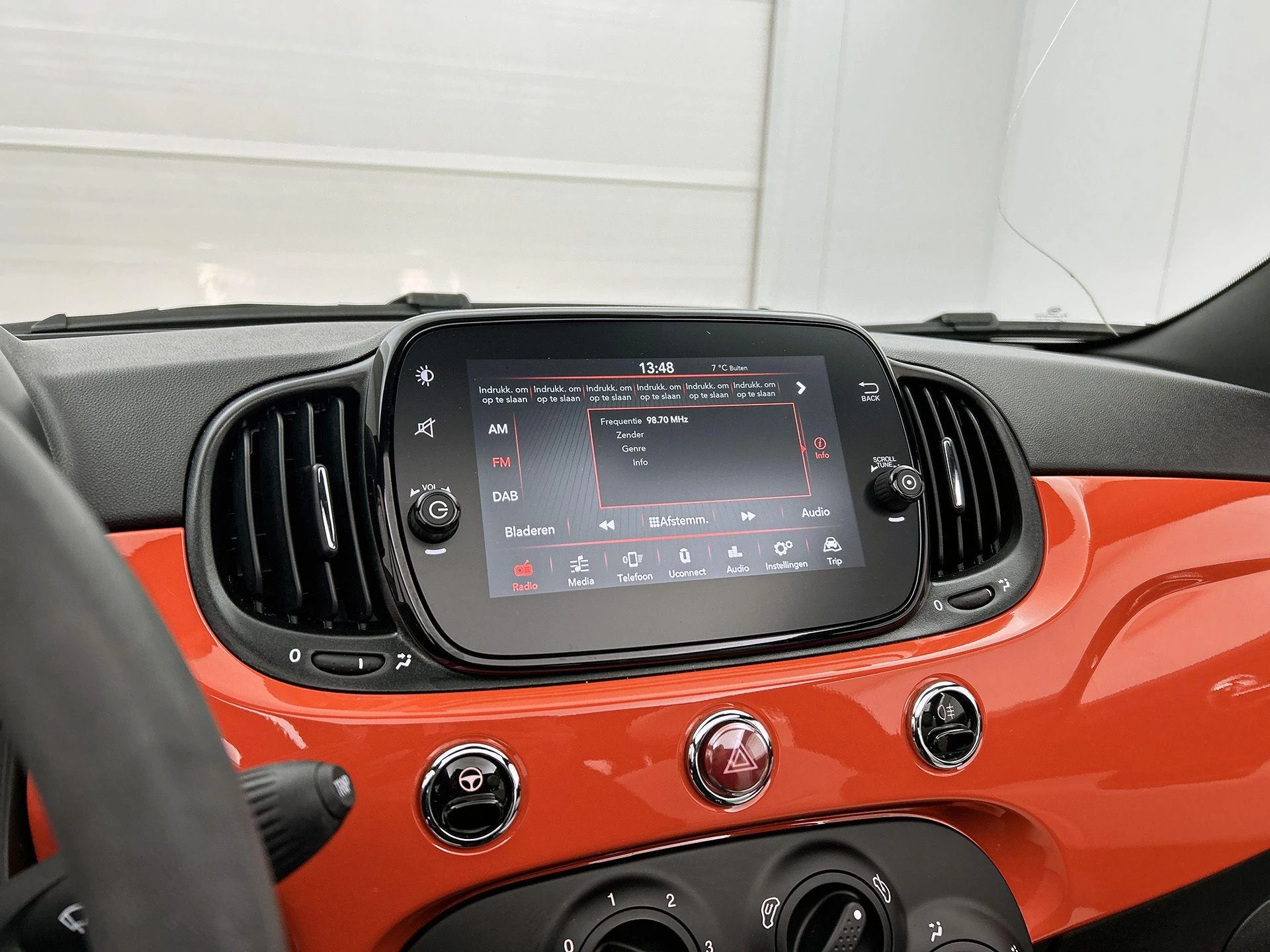 Fiat-500C-image-7