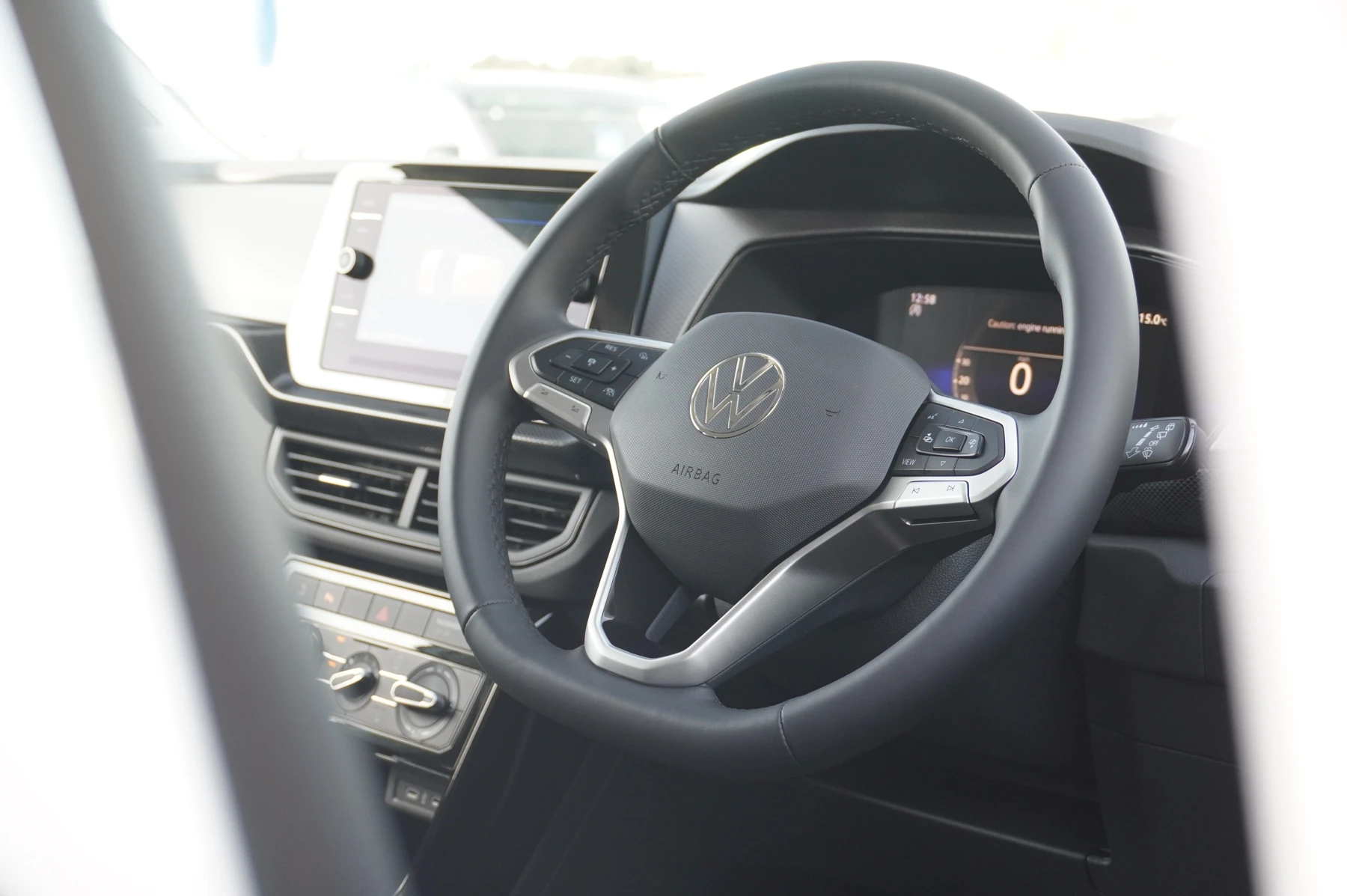 Volkswagen-T-Cross-image-23