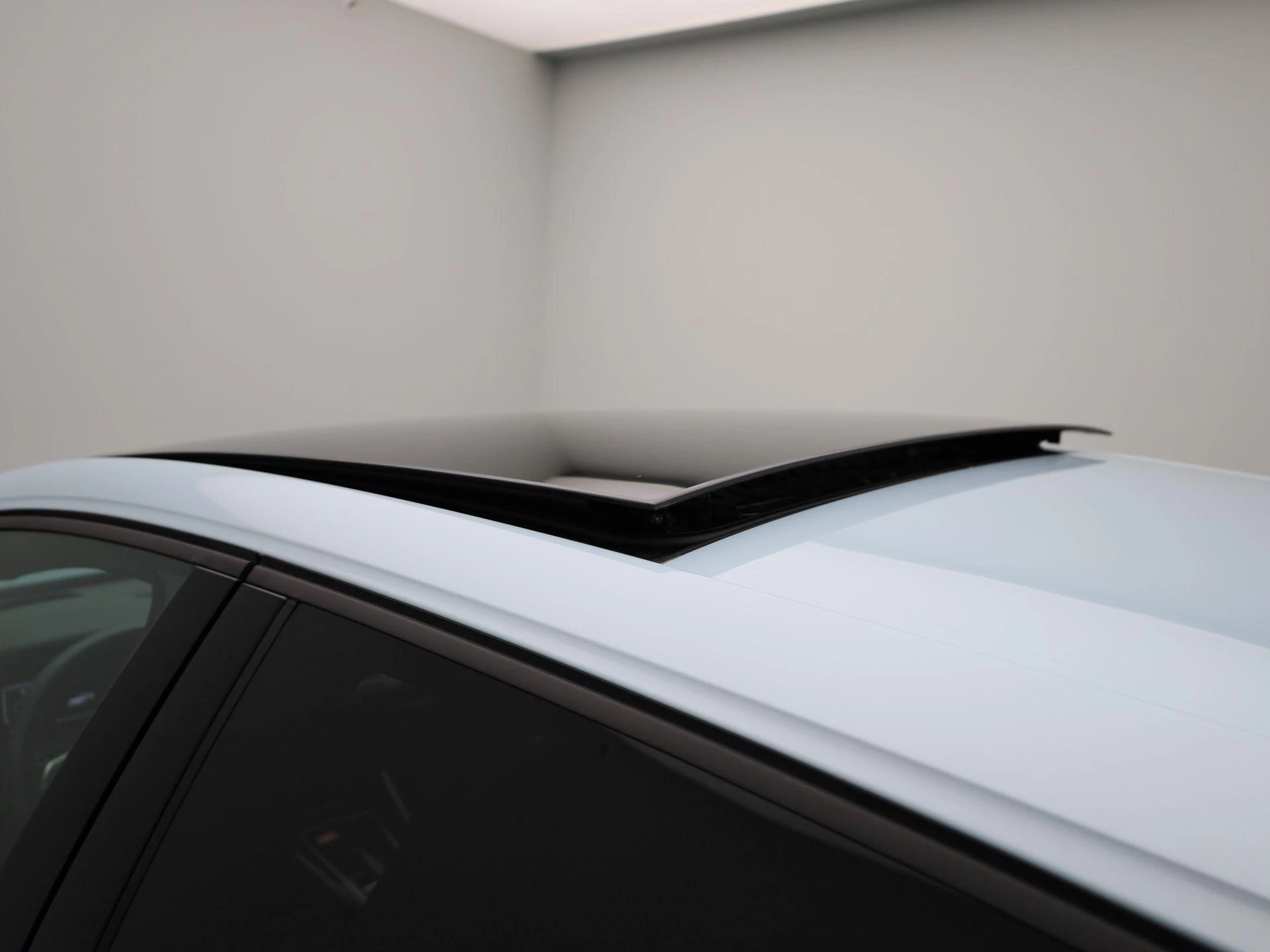 Volkswagen-Golf-image-42