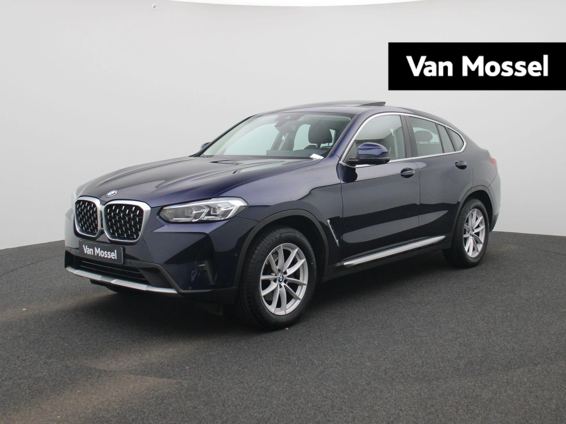 BMW-X4-image-0