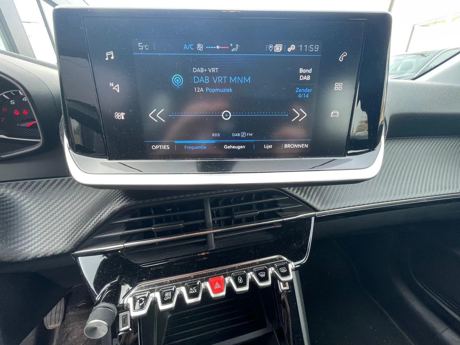 Peugeot 208 1.2 PureTech 100 MAN6 S&S €6.3 Active