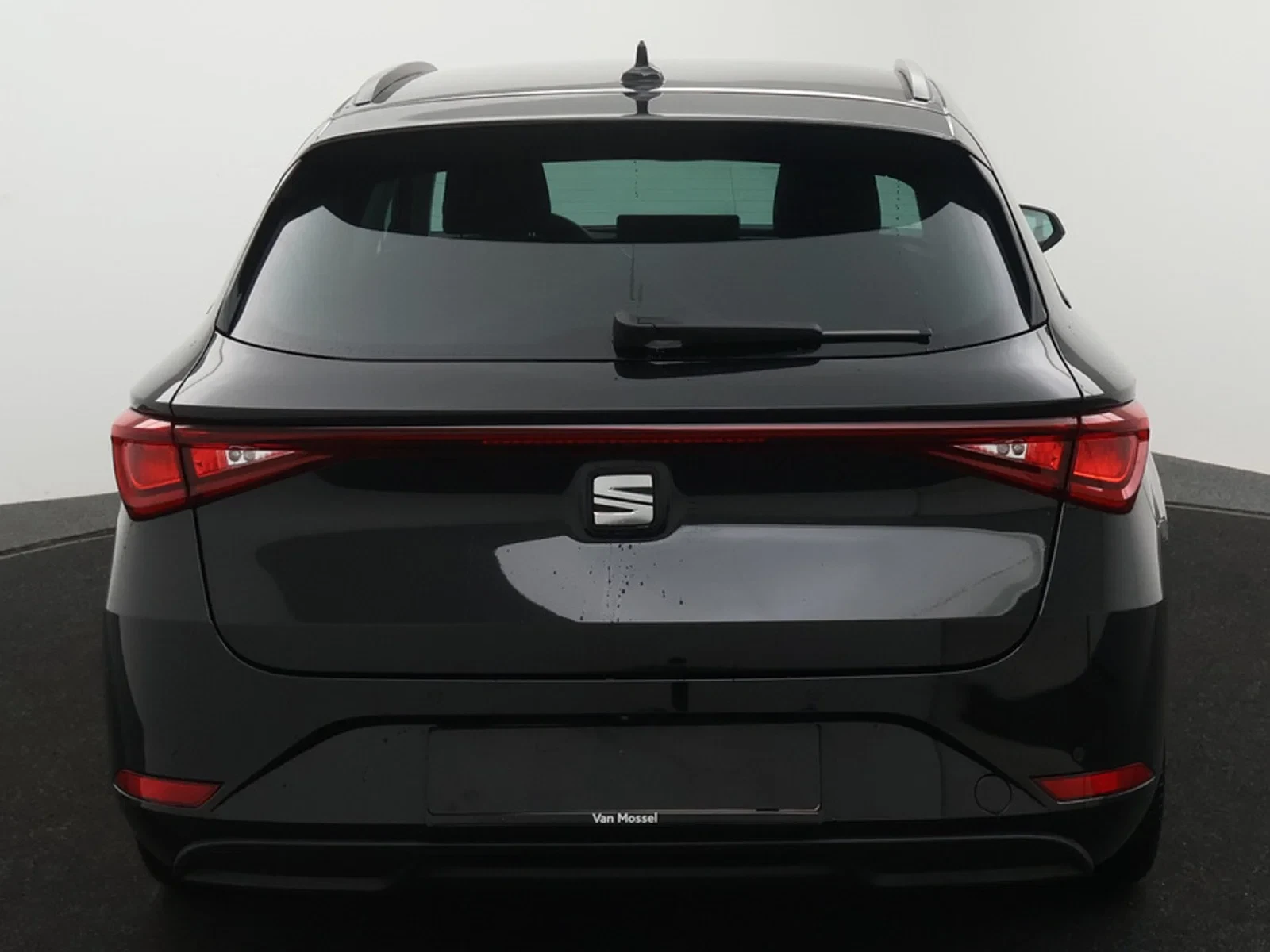 SEAT Leon ST Leon Break Move Navi 1.5 eTSI 115pk DSG / DEMO