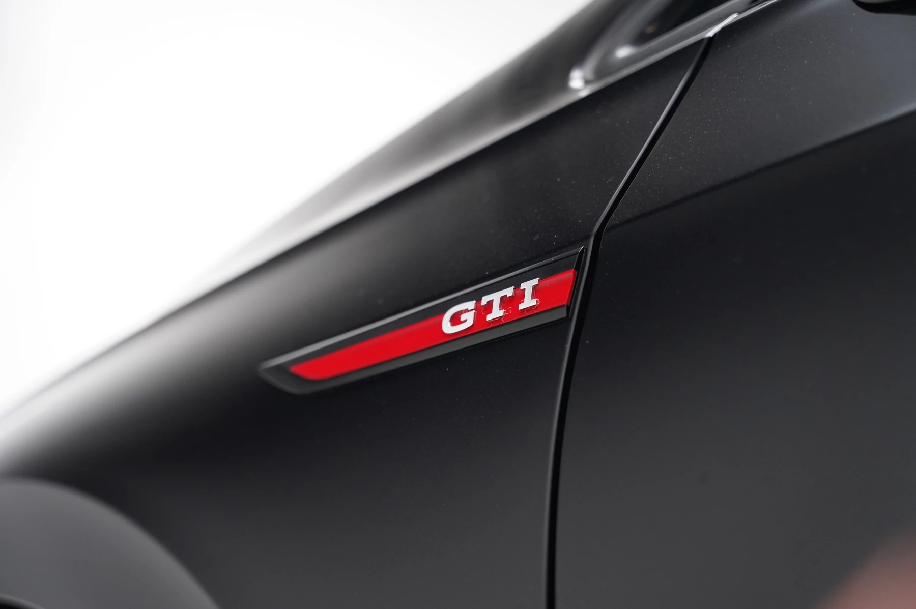 Volkswagen-Golf-image-41
