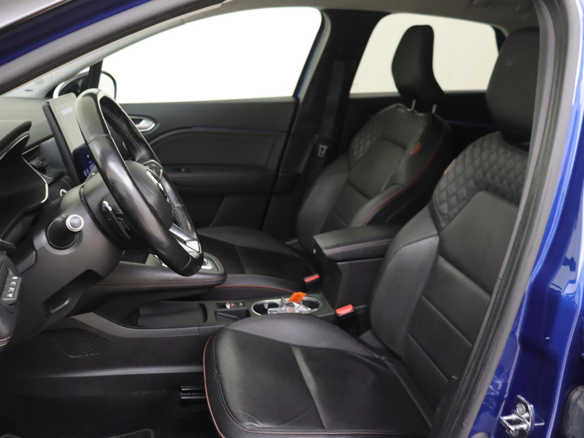 Renault-Captur-image-12