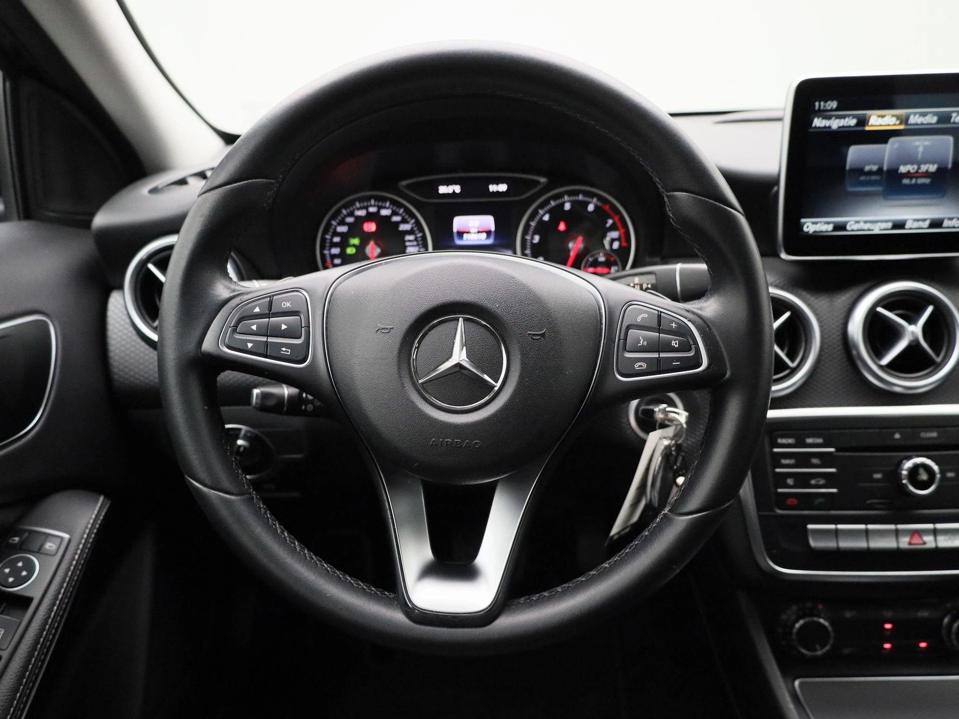 Mercedes-Benz A-Klasse 180 Ambition