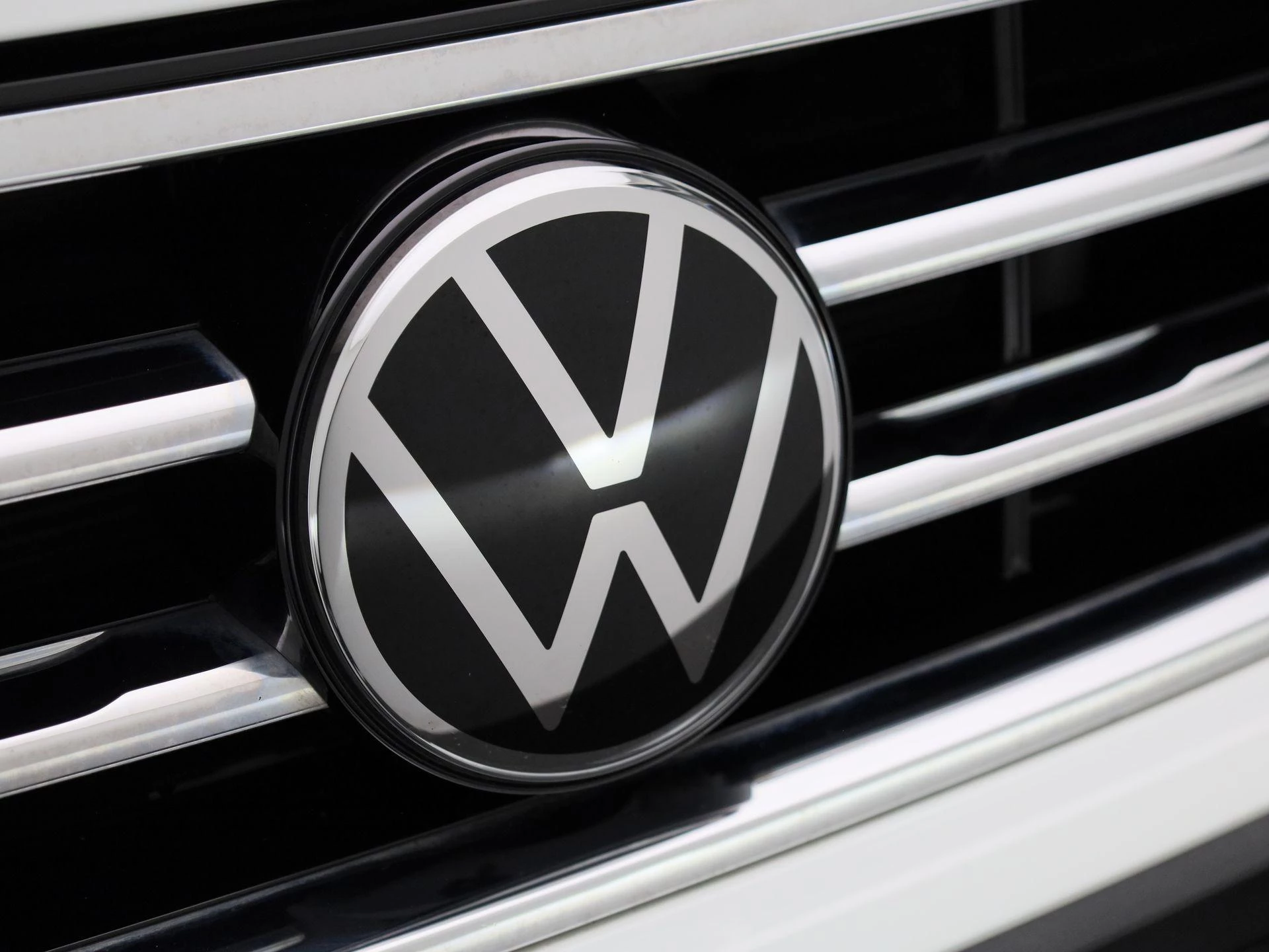 Volkswagen-Tiguan-image-50