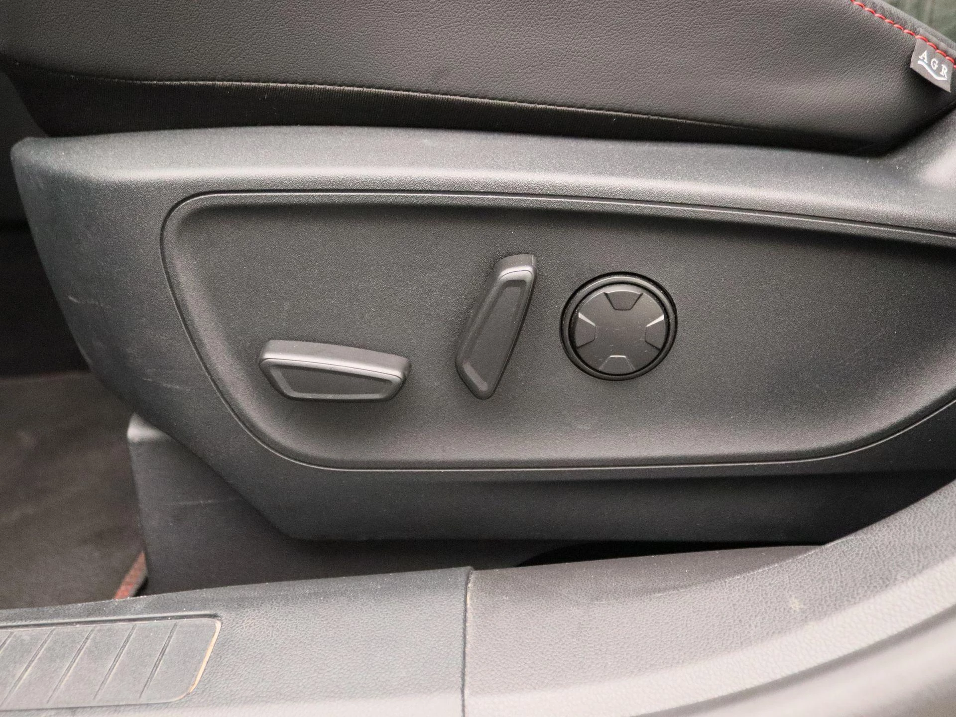 Ford-Kuga-image-13