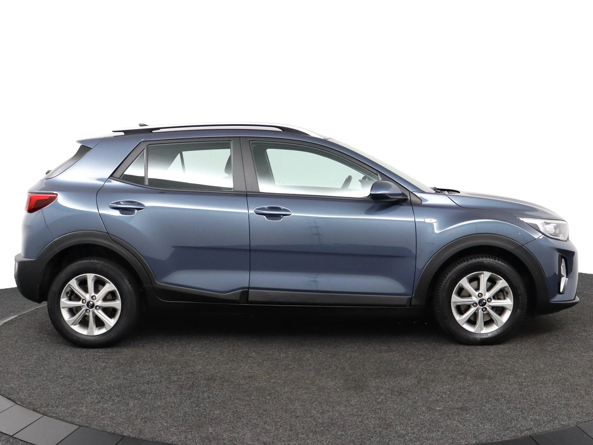 Kia Stonic 1.0 T-GDi MHEV DynamicLine |