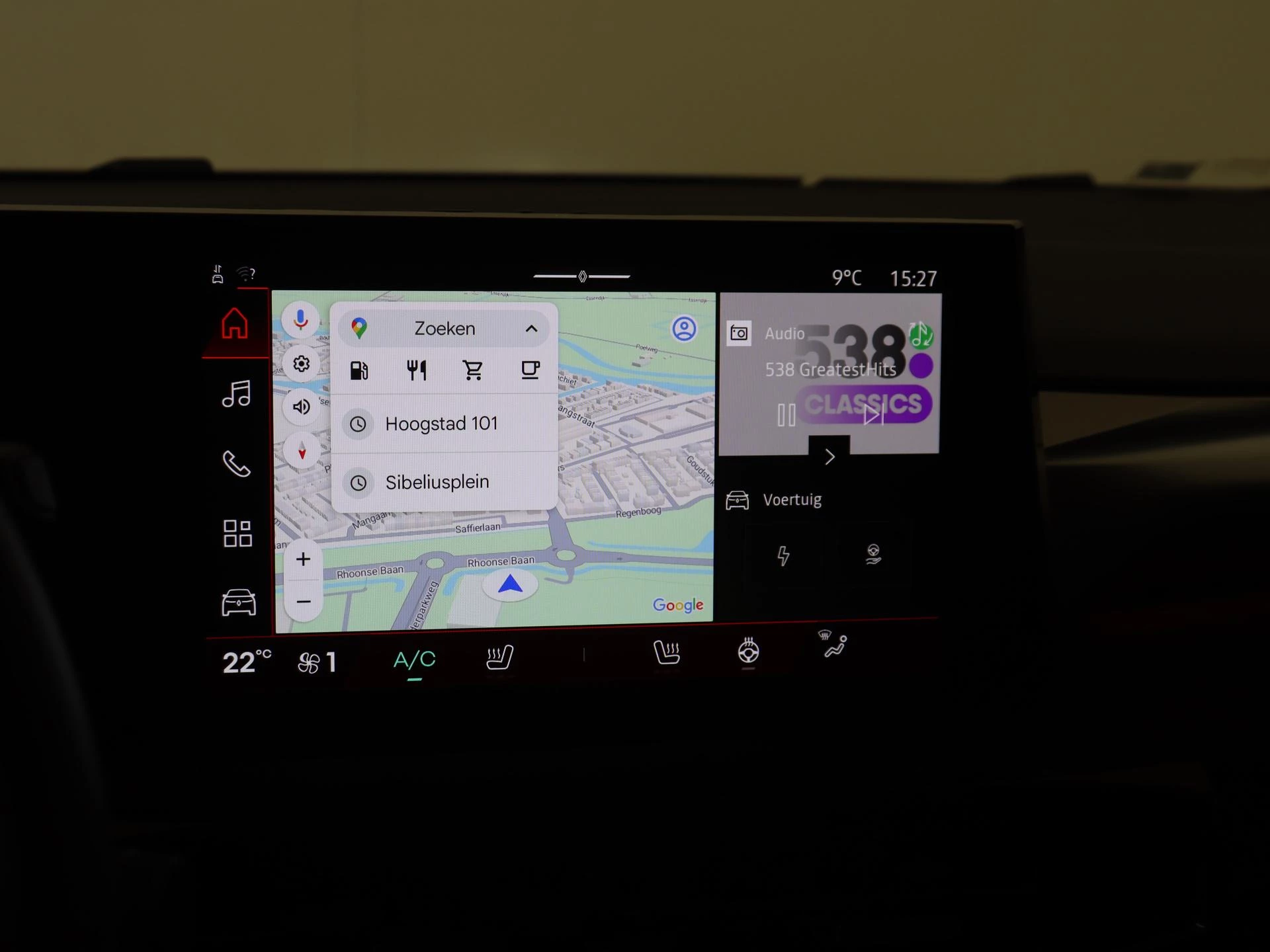 Renault-Clio-image-18